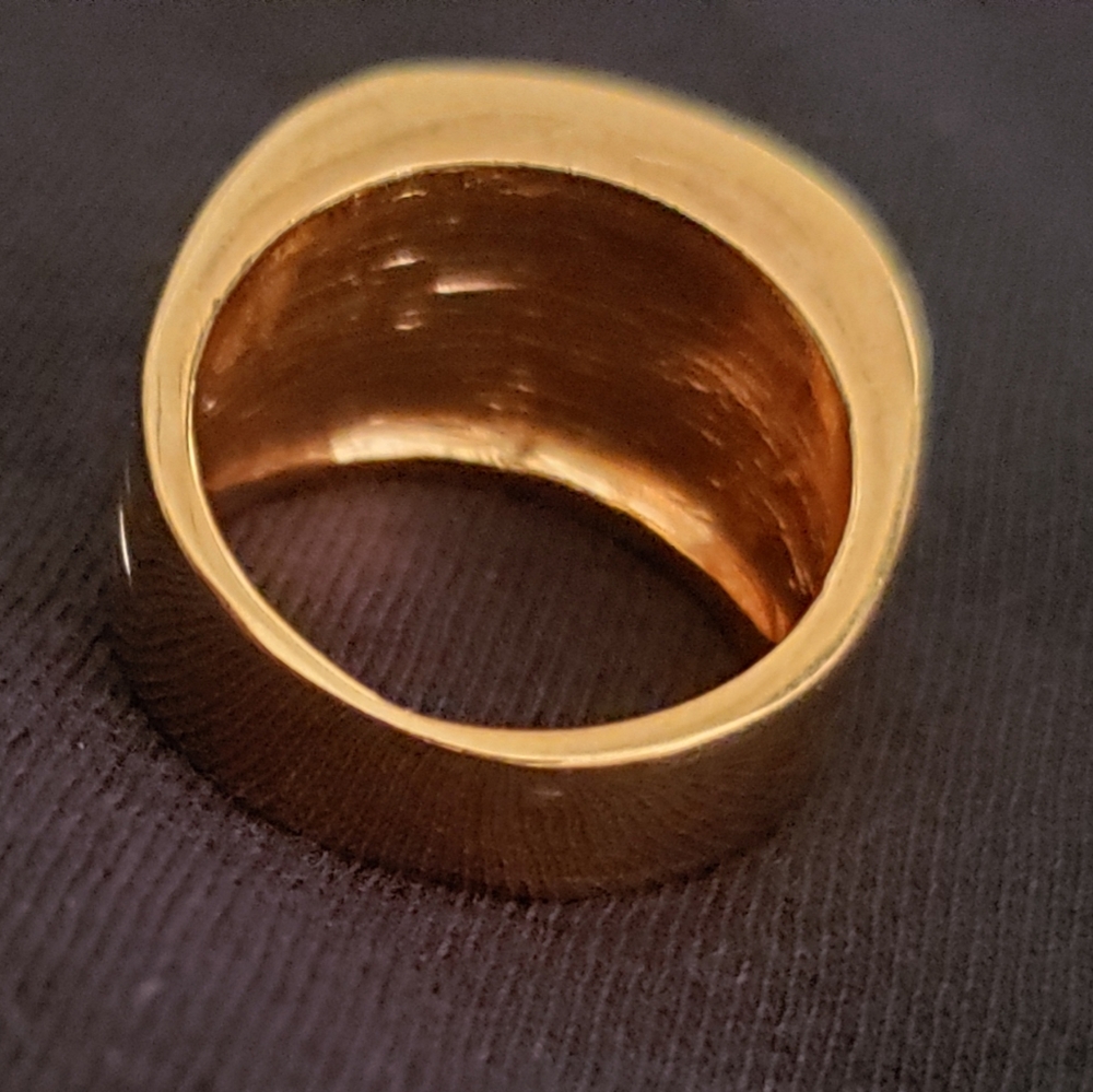 Goldtone ring - Picture 4 of 4